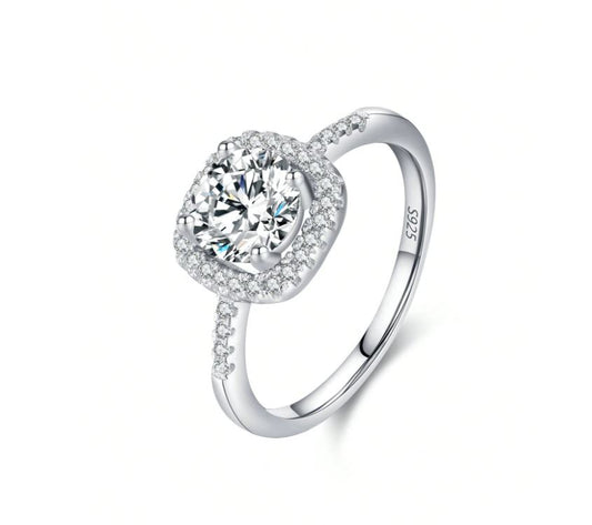 Luxe Legacy Square Zircon Ring