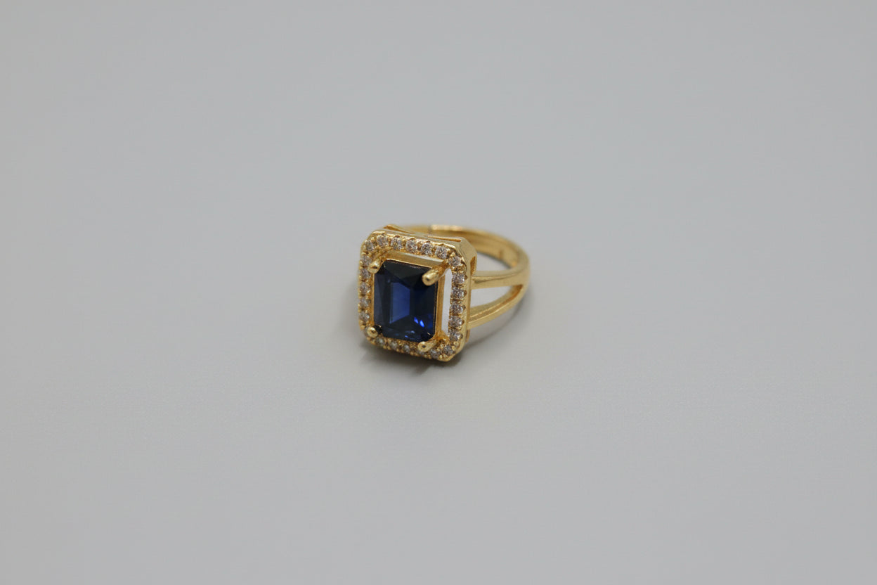 A2 Medium size adjustable zircon ring