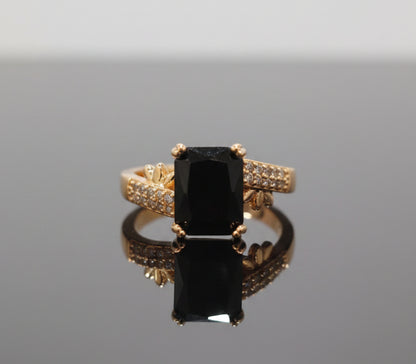 Adjustable Rings