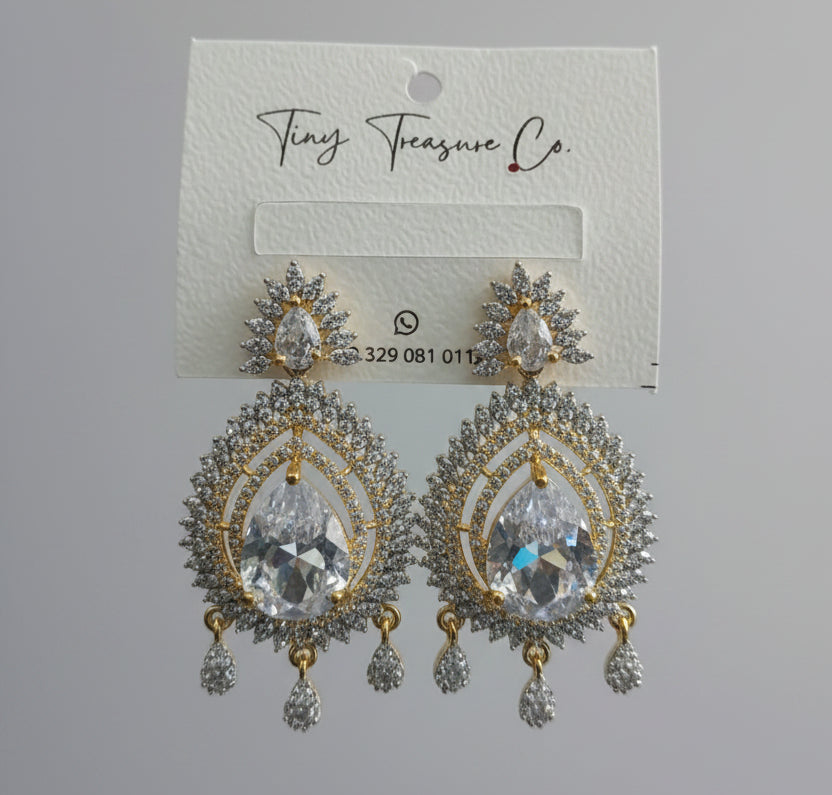 Royale Teardrop Earrings