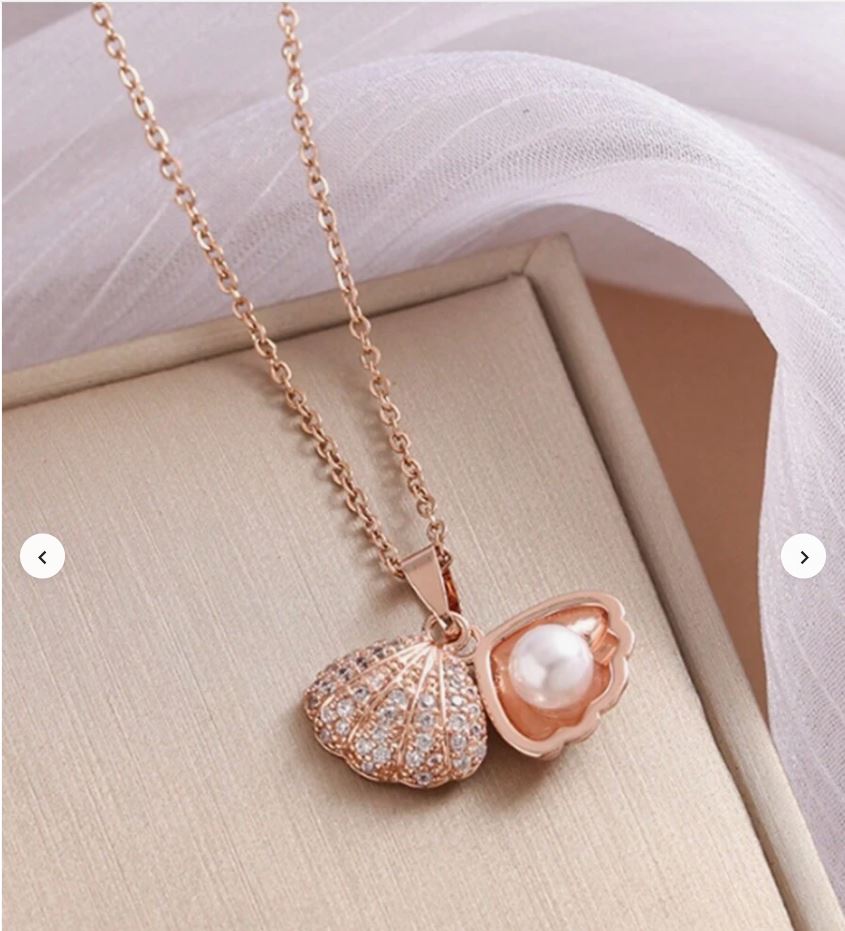 Shell with Pearl Necklace